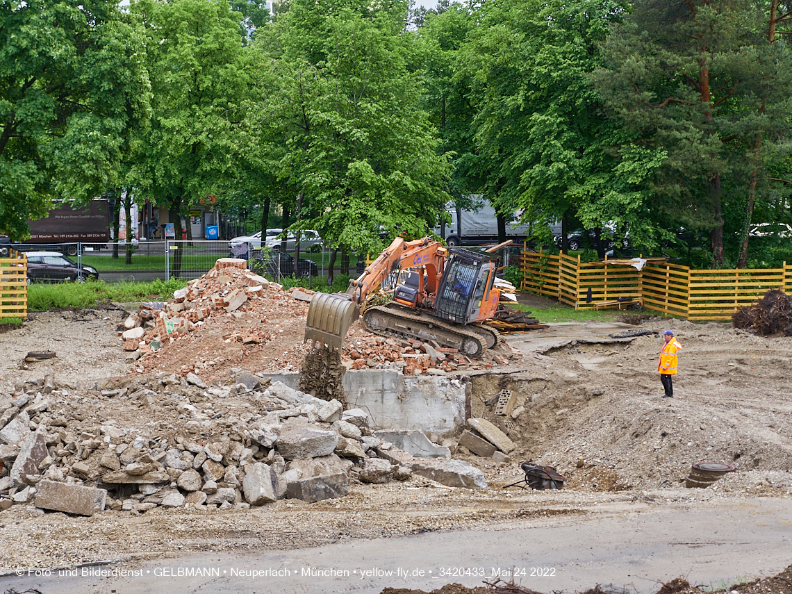 24.05.2022 - Baustelle am Haus für Kinder in Neuperlach